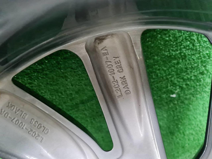 Диск Комплект R20 Land-Rover Discovery Sport 14-нв