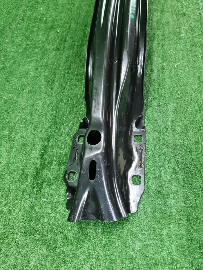 Усилитель задний Jaguar F-PACE (2016-н.в.)