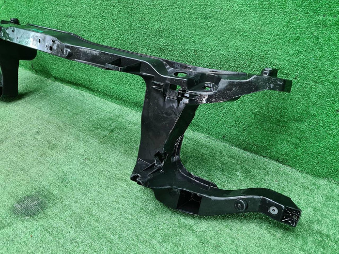 Телевизор Mercedes V W447 (2014-н.в.)