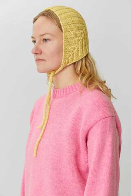 Мини-косынка лимонного цвета