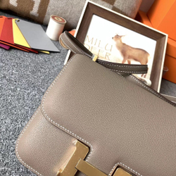 Hermes Constance 18