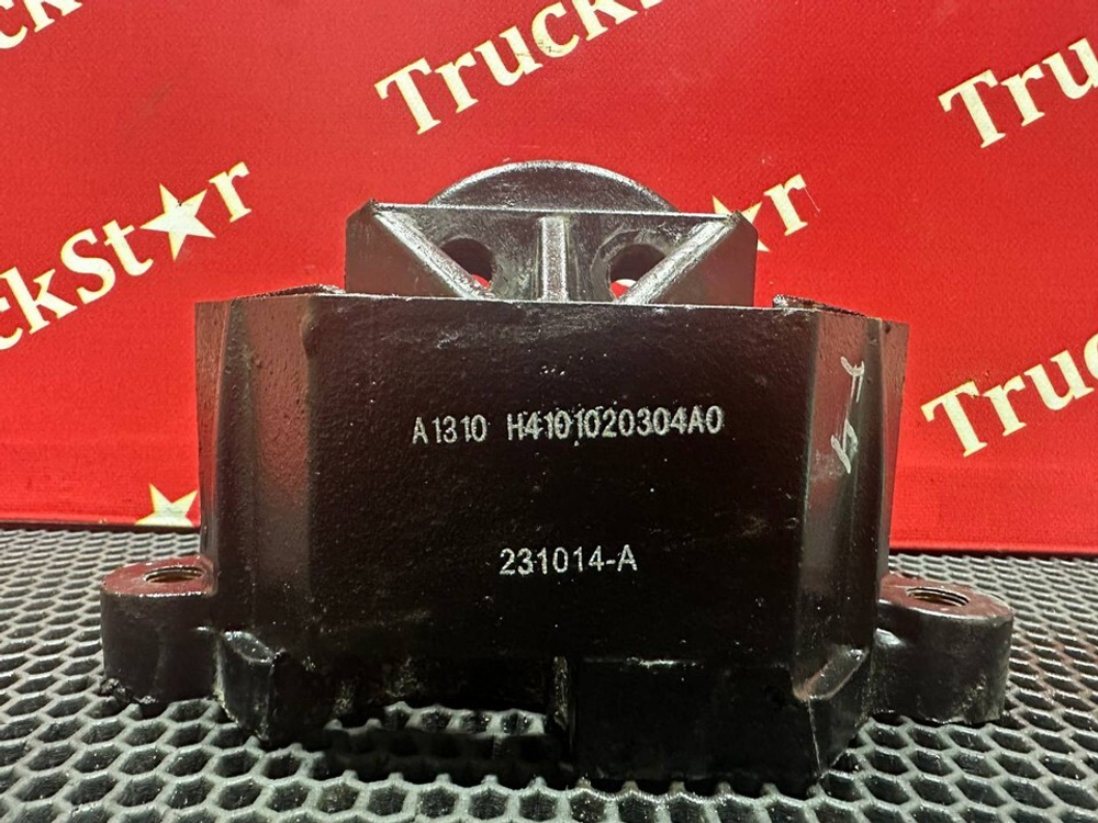 Подушка двигателя передняя 2023г.