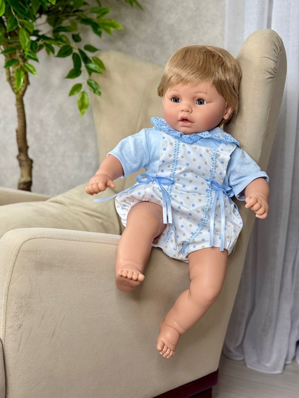 Кукла Berbesa мягконабивная 62см Dulzon (8051S)