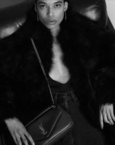Маленькая сумка через плечо Saint Laurent Puffer белый