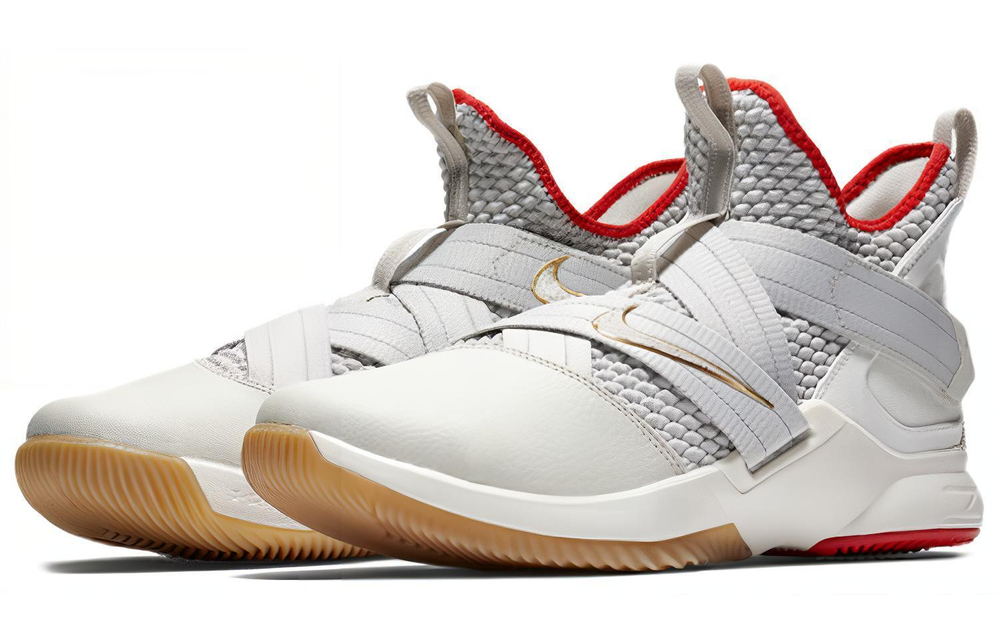 Кроссовки Nike Lebron Soldier 12 Light Bone