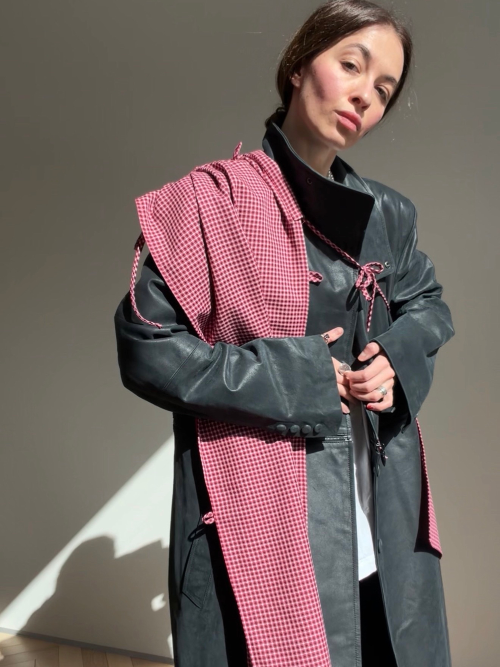 Баска-фартук с кулисками из малиновой шерсти