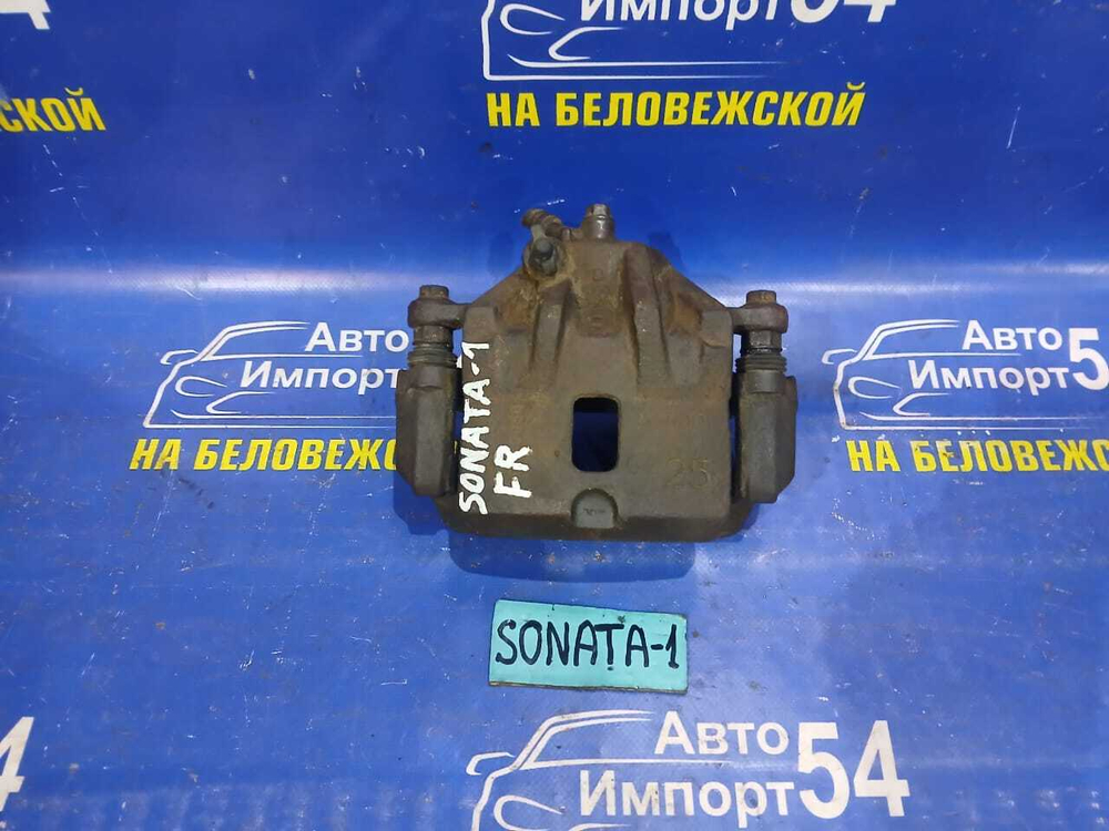 Суппорт тормозной передний правый HYUNDAI SONATA 2005