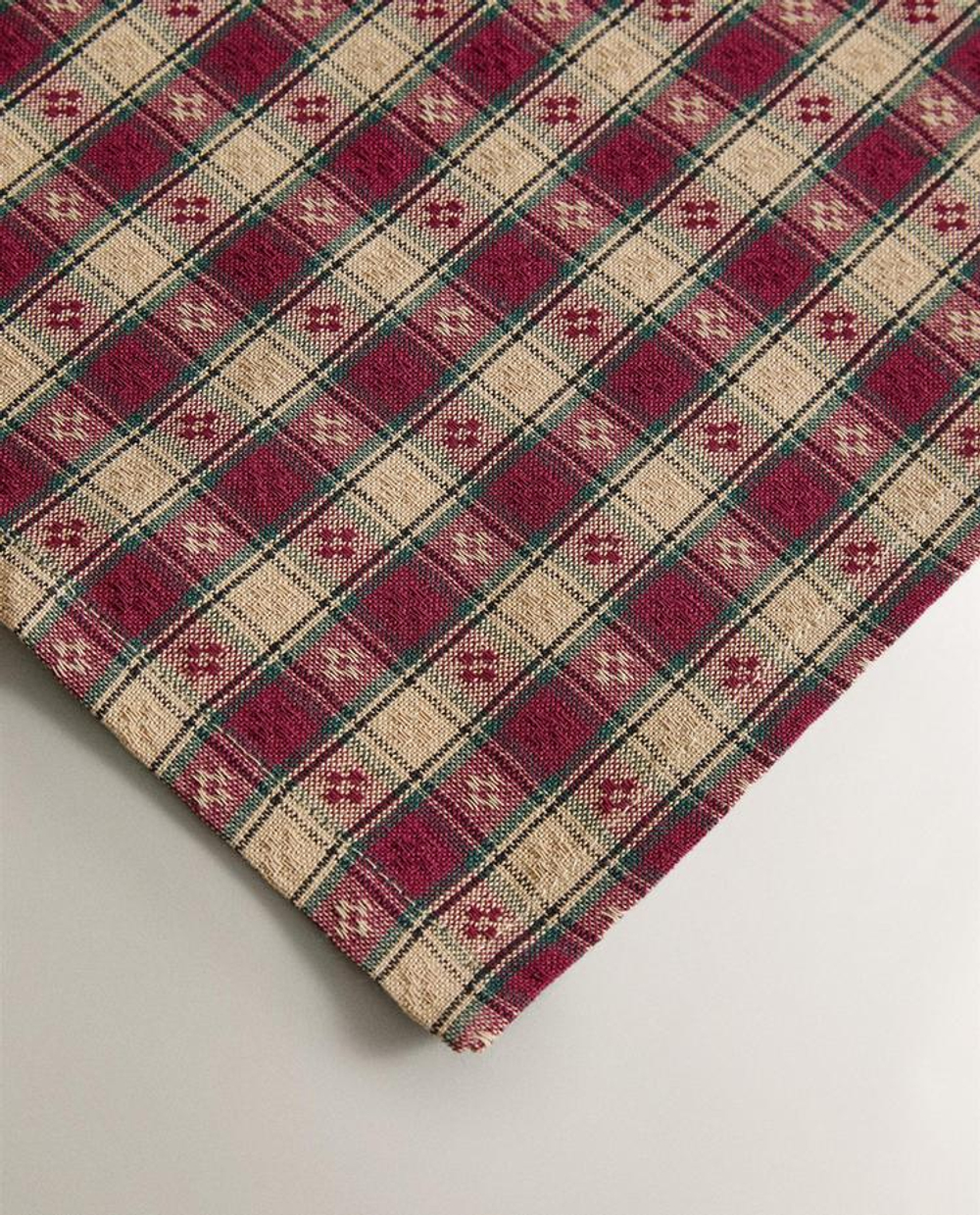 ZARA HOME НАБОР РОЖДЕСТВЕНСКИХ САЛФЕТОК В КЛЕТКУ (2 ШТ.), ТЕМНО-КРАСНЫЙ