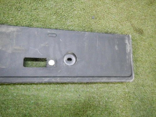 Площадка гос.номера Toyota Land Cruiser Prado 150 (2017-н.в.)