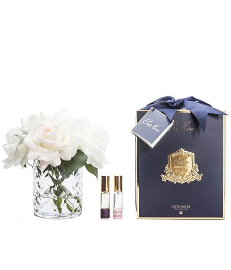 Букет белых роз в прозрачной вазе "ёлочка", Cote Noire