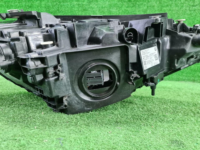 Фара левая BMW M4 G82 (2020-н.в.) Laser