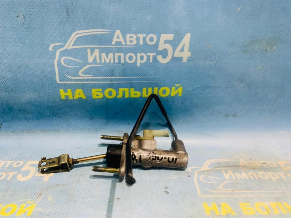 Главный цилиндр сцепления TOYOTA CARINA E 1995