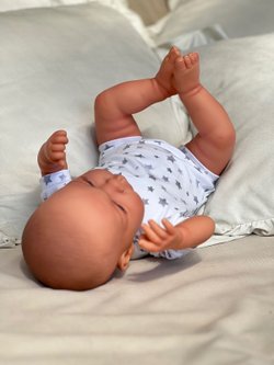 Кукла Реборн Marina and Pau 45cм Luka мягконабивная (M3062)