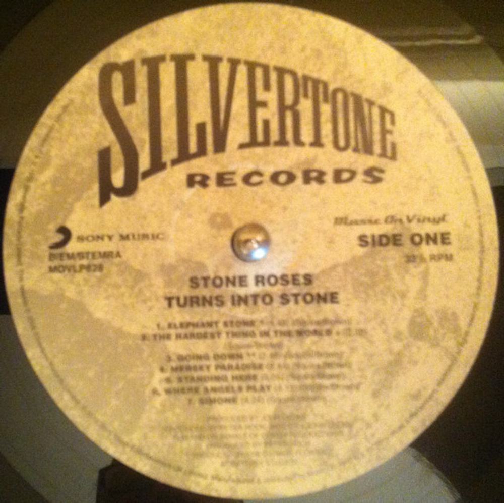 The Stone Roses / Turns Into Stone (LP)