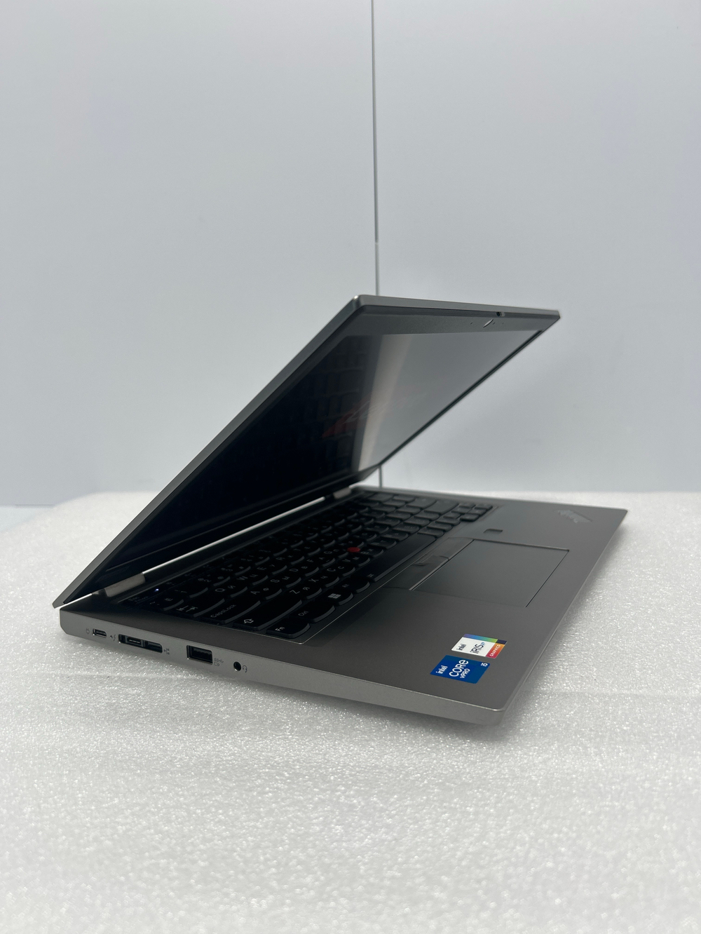 Ноутбук Lenovo ThinkPad L13 Gen 2 (20VJS1DG0E) 13.3"/Intel Core i5-1145G7/RAM 16GB/SSD 256GB/Intel Iris Xe graphics/1920x1080 IPS/WIndows 11/Подсветка кл-ры: LED/Цвет: серый. Состояние: C1