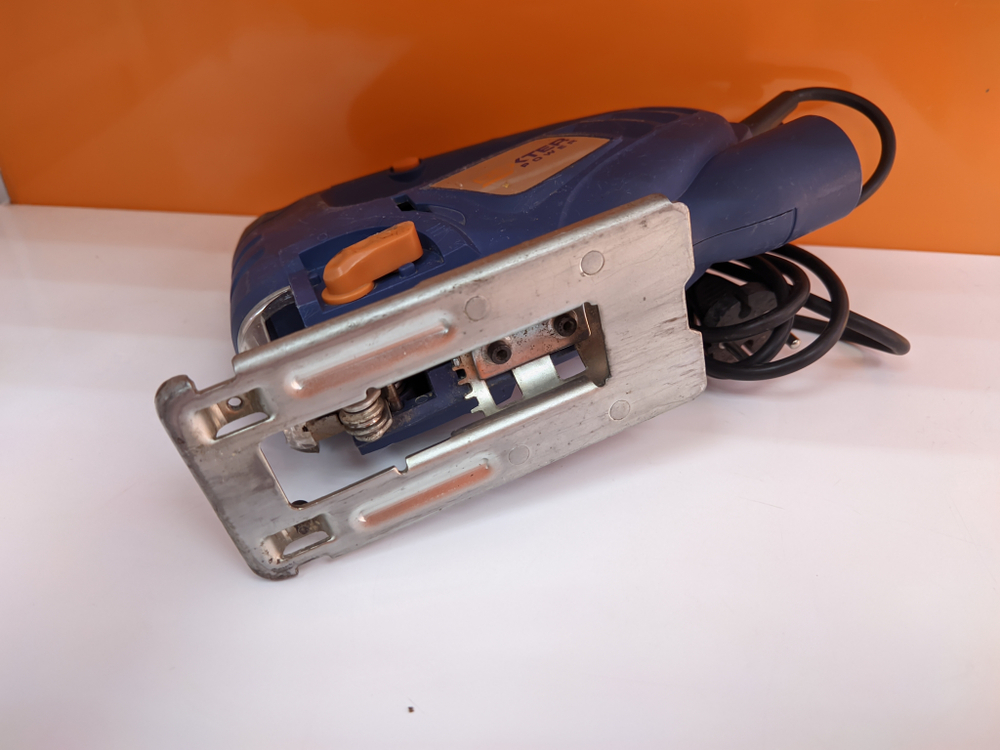 Электролобзик Dexter Power JD 2837