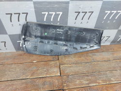 Накладка двери задней левой Renault Kaptur 16-22 Б/У Оригинал 828216149R