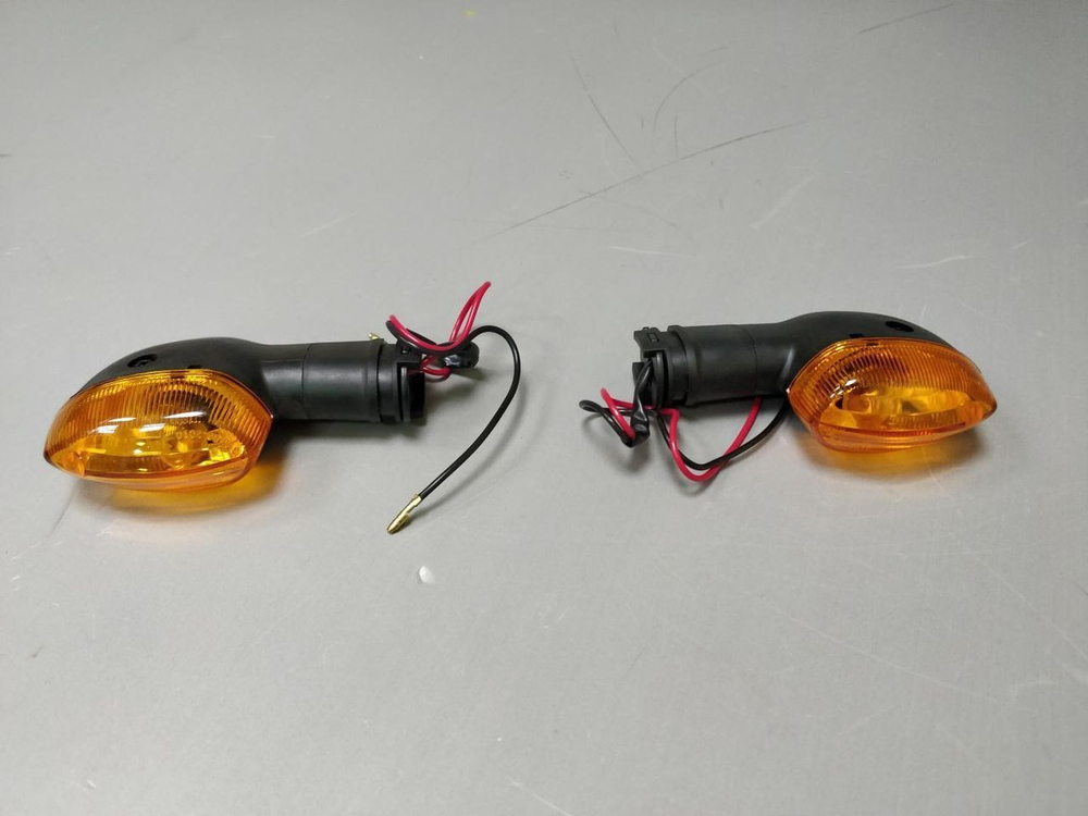 поворотники Yamaha YZF R1,R6,FZ1,FZ6