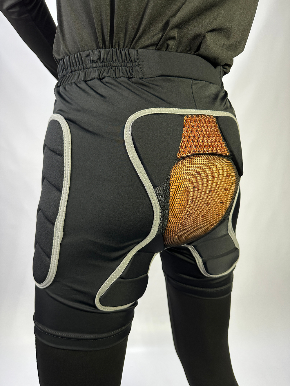 Защитные шорты BenKen