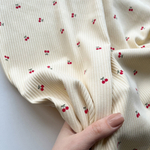 Лапша 95% хл. 5%лк. Вишенки на сливочном фоне