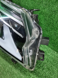 Фара правая Lexus GX 2 URJ150 (2019-2023) LED