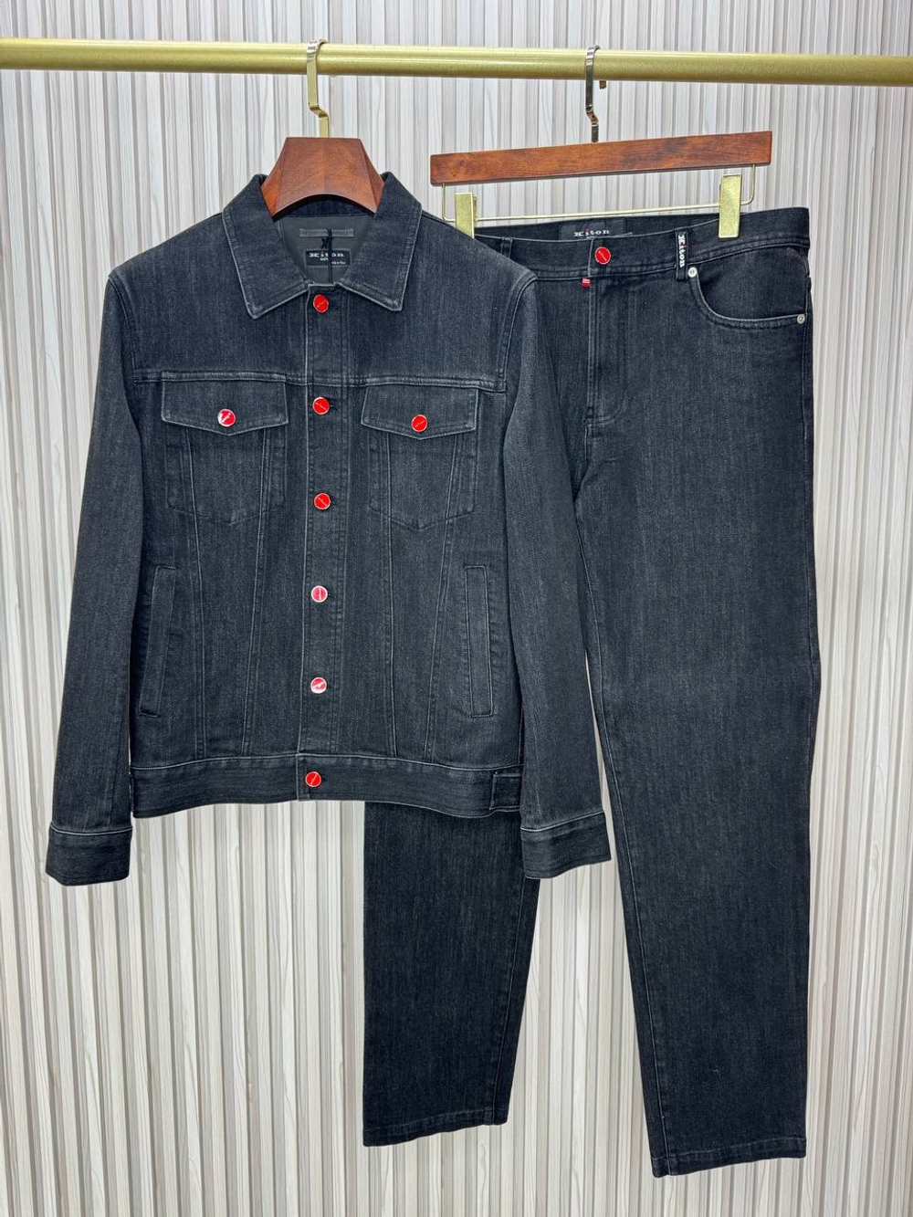 Костюм джинсовый Kiton