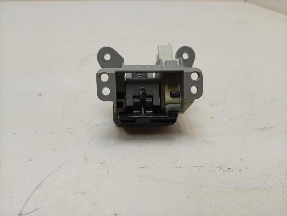 LFTA+5H1741 ктп11 Замок дверцы для посудомоечной машины Ariston, Indesit C00282805 б/у