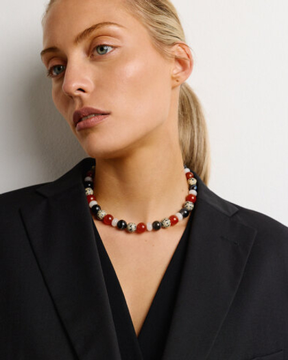 Бусы из черного агата, сердолика и долматиновой яшмы