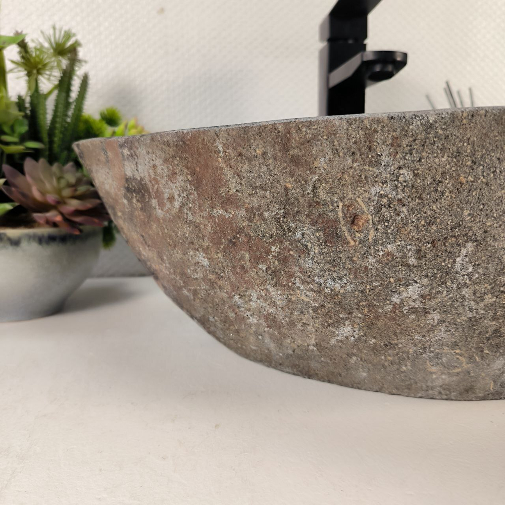 Раковина из речного камня RS-65037 51*36*16 0857