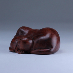 Нэцкэ Кошка и котенок