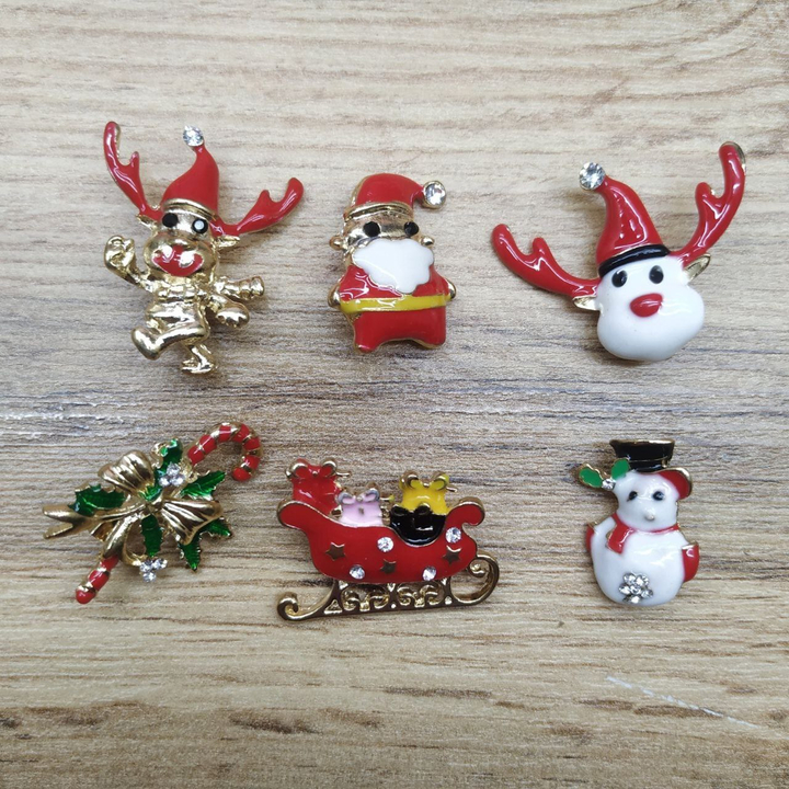 Брошь Mini Новогодняя эмаль цветная стразы металл золотистый