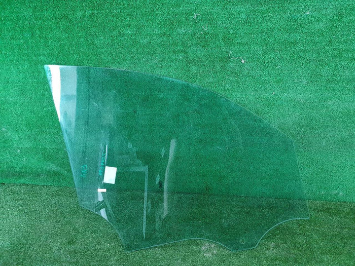 Стекло двери переднее левое Mercedes GLE V167 (2018-н.в.)