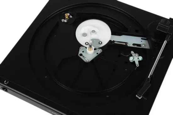 Проигрыватель винила Audio-Technica AT-LP60XUSB Black