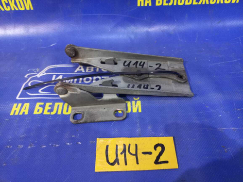 Петля капота правая NISSAN BLUEBIRD 1998