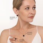 Серьги с английским замком из красного золота с ониксом