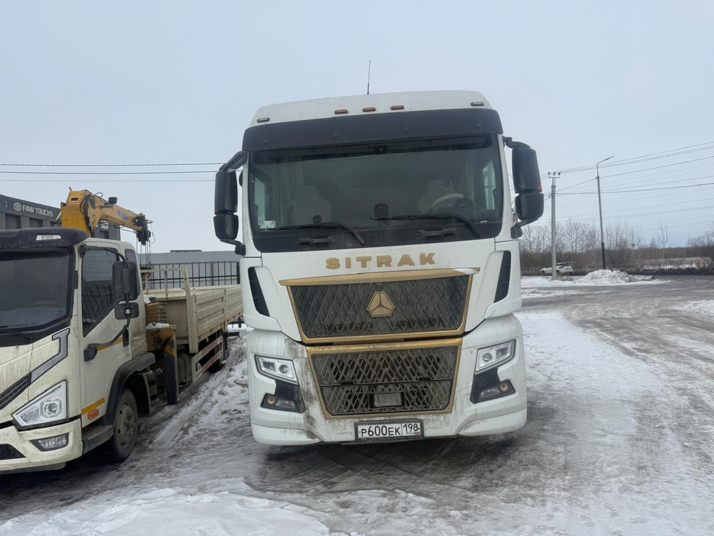 SITRAK C7H 4x2 Седельный тягач ZZ4186V391HE (Дизельный, 12,4 л, 480 л.с., AT)