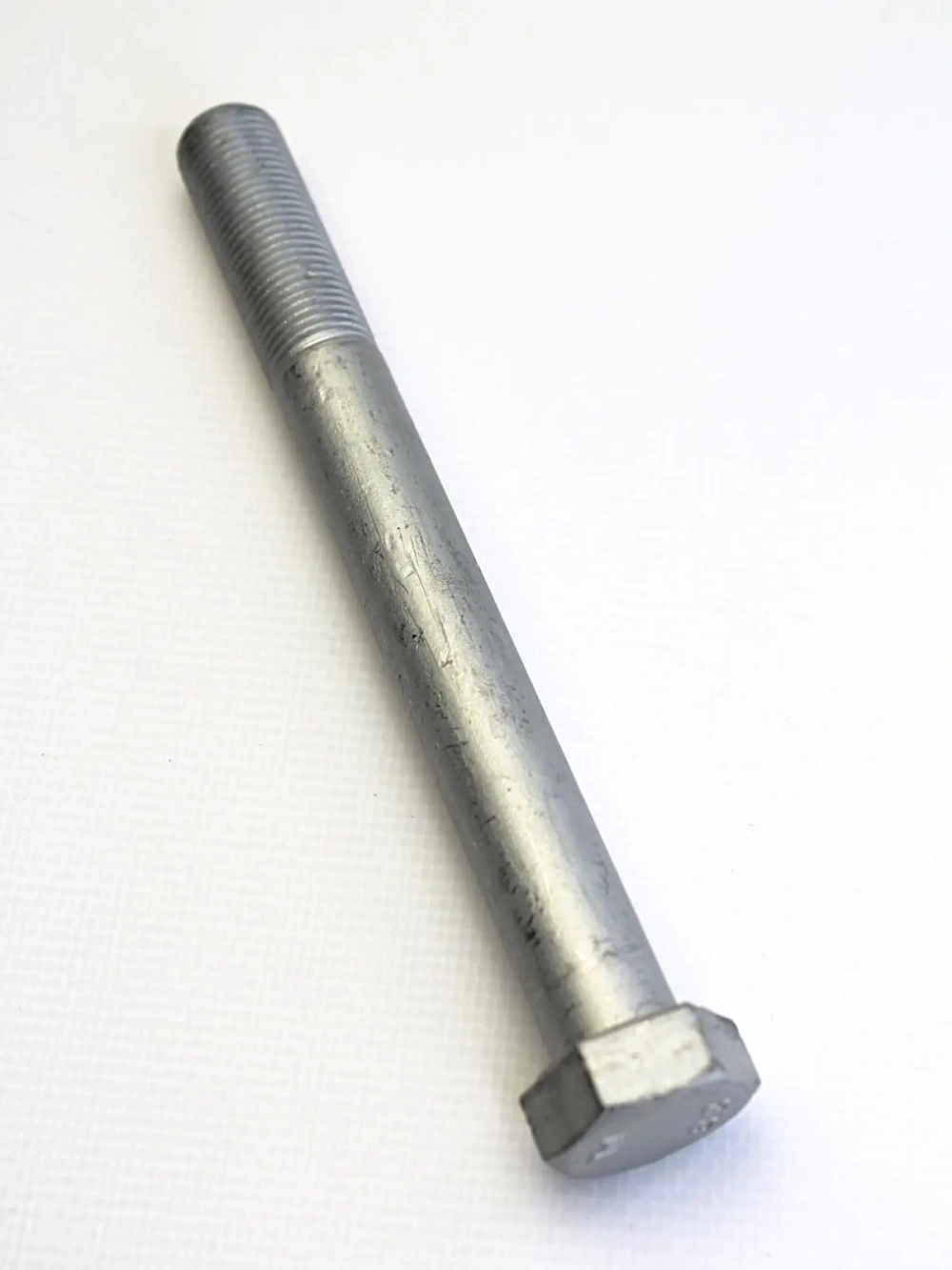 Болт М16*150*1,5 8.8