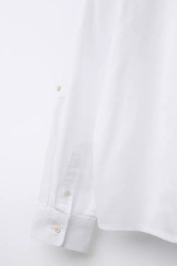 ZARA РУБАШКА ИЗ СМЕСОВОГО ЛЬНА С ВОРОТНИКОМ-СТОЙКОЙ, БЕЛЫЙ