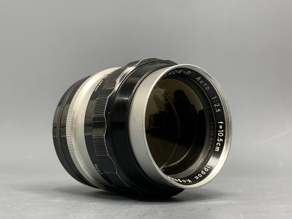 Nikon Nikkor-P 105mm 2.5 non-Ai
