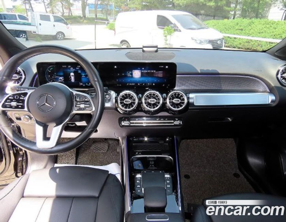 Mercedes-Benz GLB-Class X247 GLB220 (02.2021)