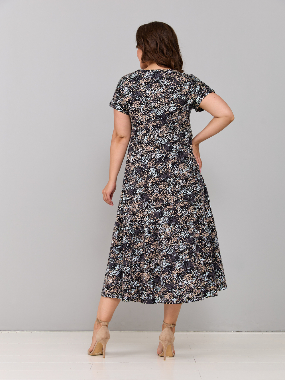 Платье П-032/черный-бежабстракция