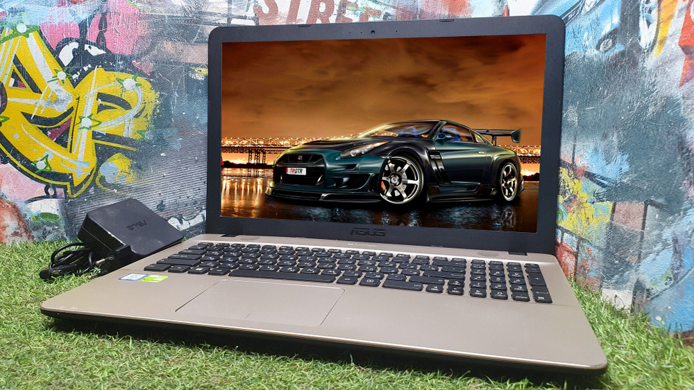 Ноутбук ASUS i5-6/8Gb/920MX 2Gb/VivoBook Max X541U X541UV-XO241T/Windows 10