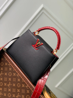 Louis Vuitton Capucines BB