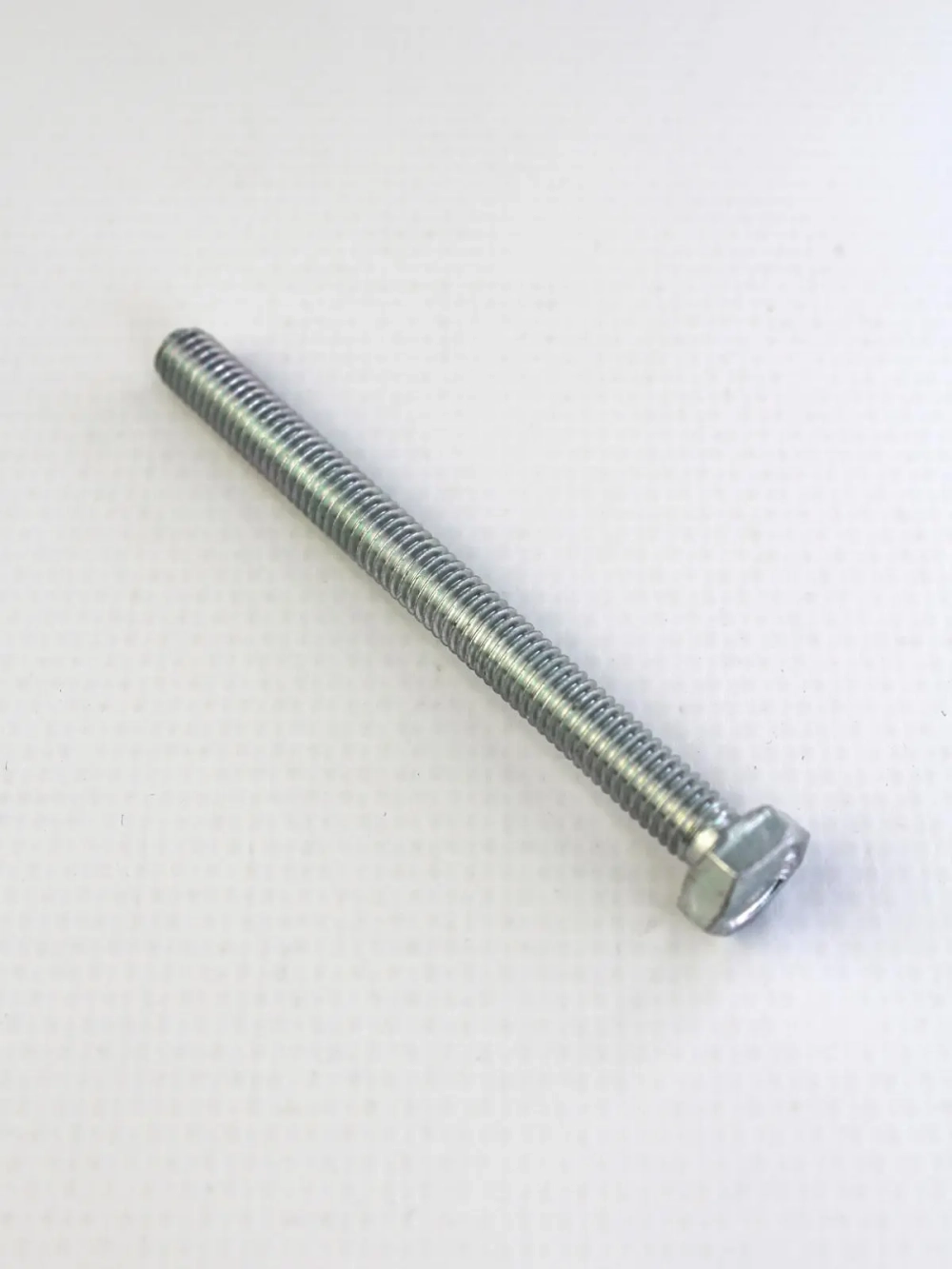 Болт М6*65 8.8