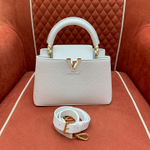 Louis Vuitton Capucines BB