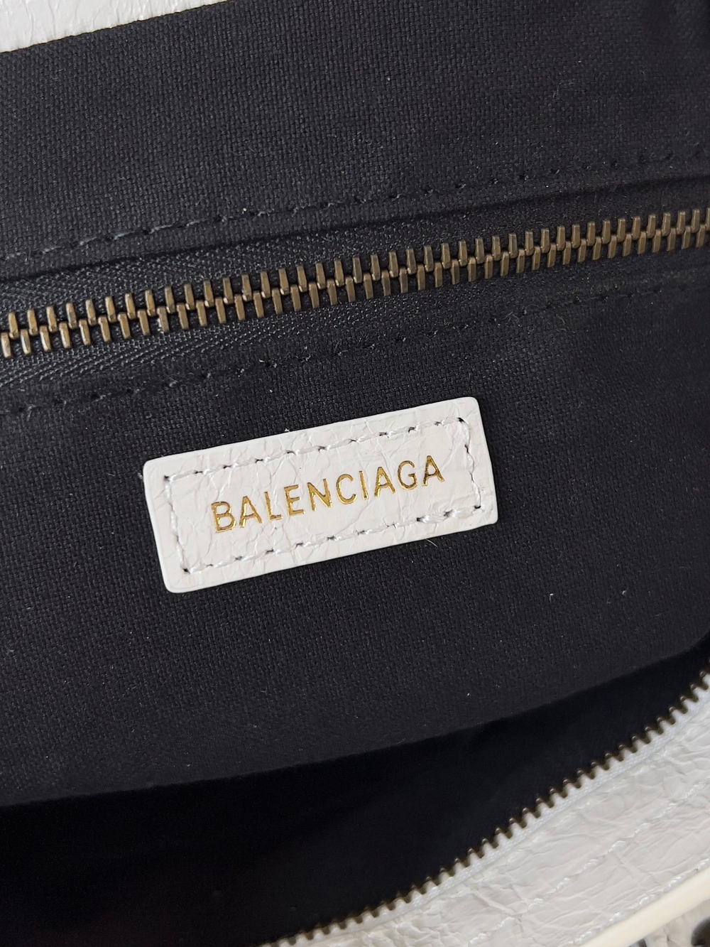 Balenciaga Classic Small City Bag 30 cm