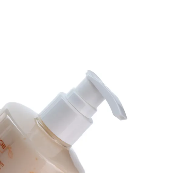 Тонизирующий лосьон для ежедневного ухода за кожей на основе органического масла семян конопли