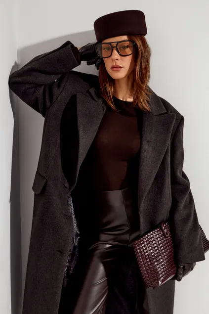 Пальто с шерстью прямого кроя цвета эспрессо