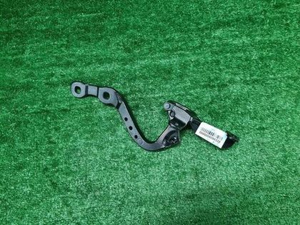 Петля крышки багажника правая BMW X3 G01 (2017-н.в.)