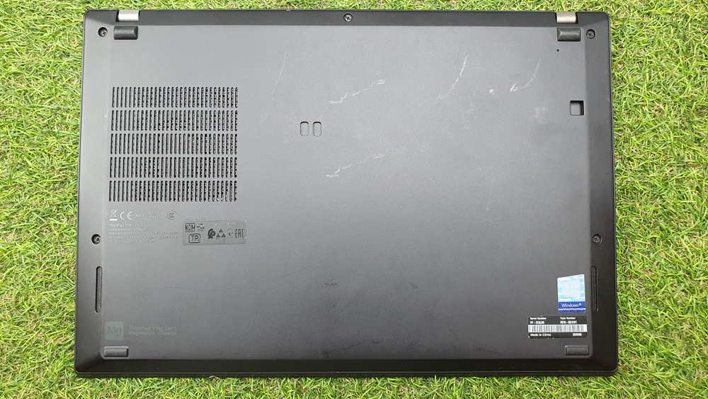 Ноутбук Lenovo i7-10/16Gb/FHD/  ThinkPad T14s Gen 1 20T0-001ERT